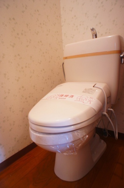 トイレ　図面と現状に相違がある場合には現状を優先