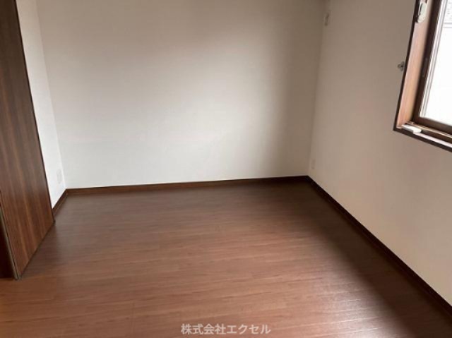 ＪＲ青梅線 西立川駅 徒歩7分 2階建 築12年の居間写真