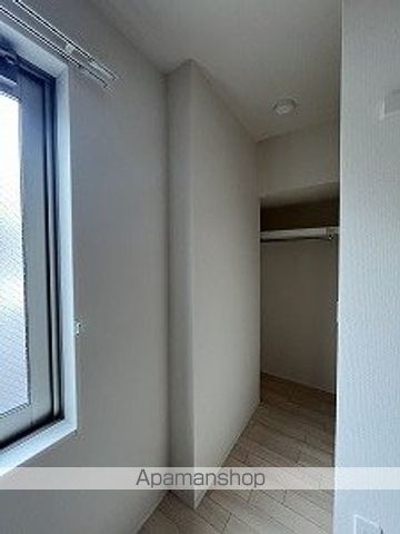 高尾崎 NEW TOWN La・Terre Hの内装写真