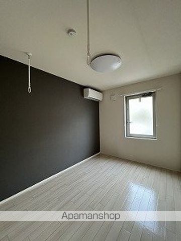 高尾崎 NEW TOWN La・Terre Hの内装写真