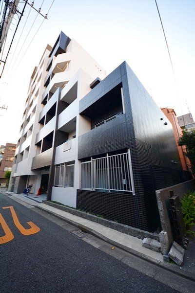 建物外観　★ＲＣ造マンション８階建て★