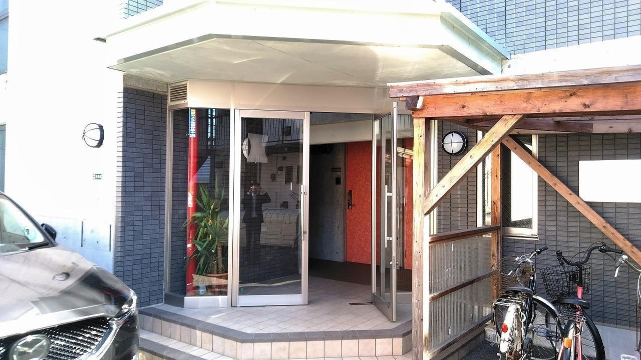 エントランス　エントランス