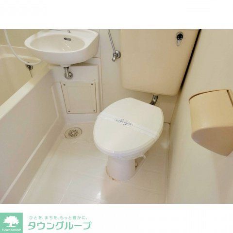 都営大江戸線 練馬春日町駅 徒歩9分 2階建 築41年のトイレ写真