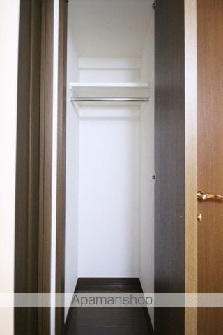都営大江戸線 大門駅 徒歩4分 10階建 築25年の内装写真
