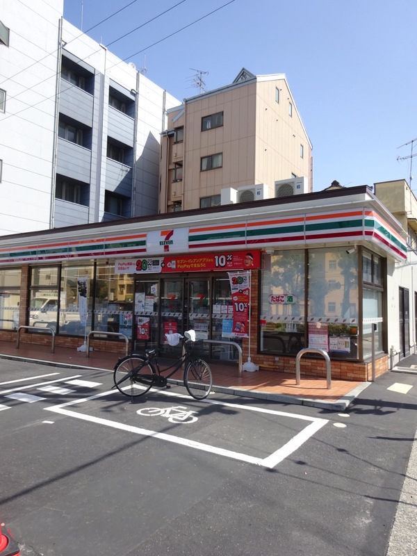 コンビニ　セブンイレブン 大阪小林東3丁目店（コンビニ）まで181m