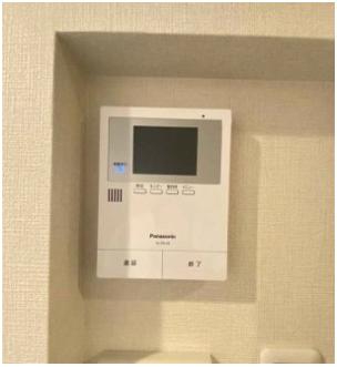 セキュリティ　来訪者の確認のできるモニタ付インターホン