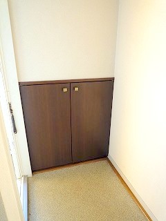 玄関　※前回入居時の写真