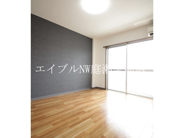 居室・リビング　居室