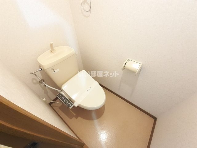 【伊賀市小田町のマンションのトイレ】