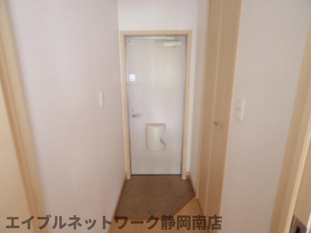 玄関　ゆったりとした玄関です