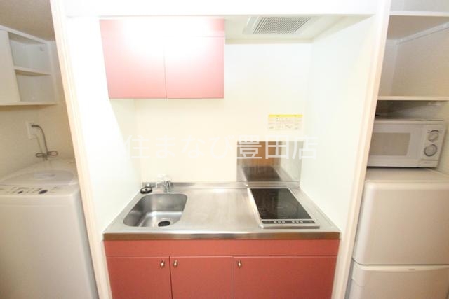 キッチン　同型写真