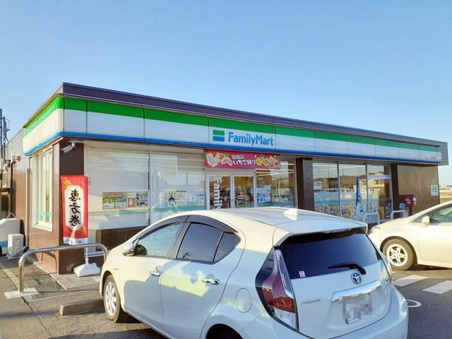 コンビニ　ファミリーマート 西尾善明店（コンビニ）まで650m