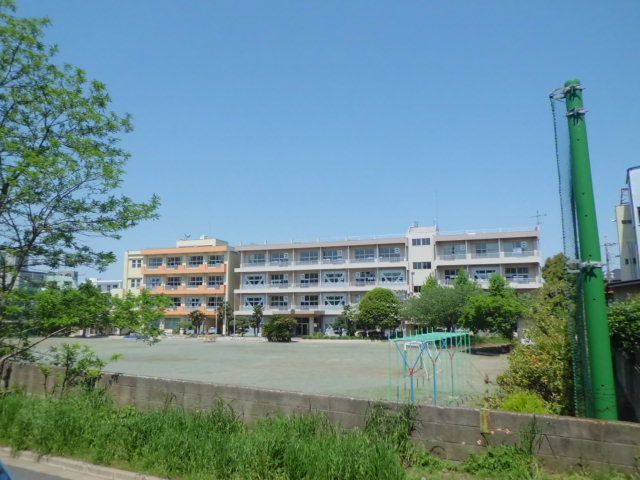 【サンパティークの小学校】