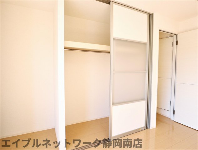 収納　たっぷりとした収納スペースです