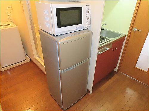 その他　電子レンジ、冷蔵庫完備