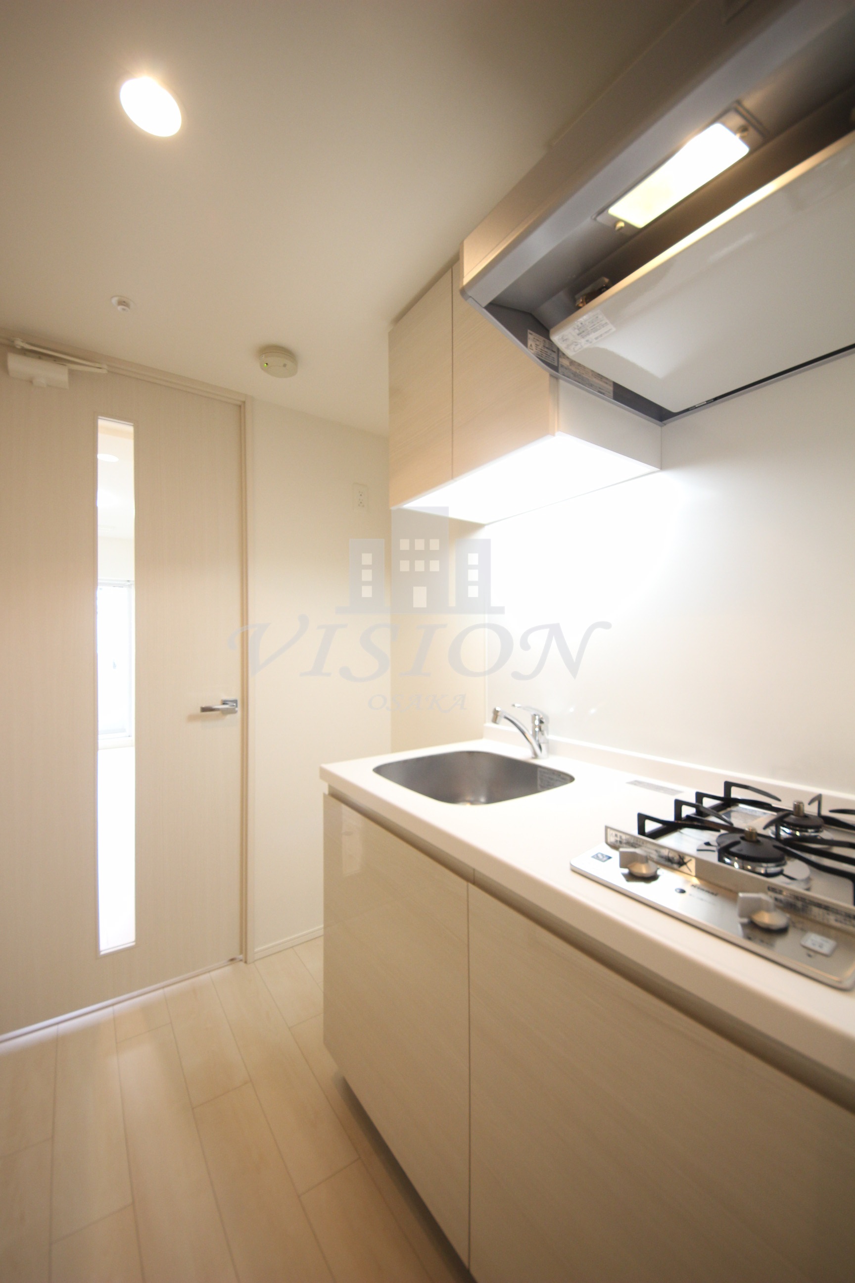 キッチン　別タイプのお部屋の写真になります。