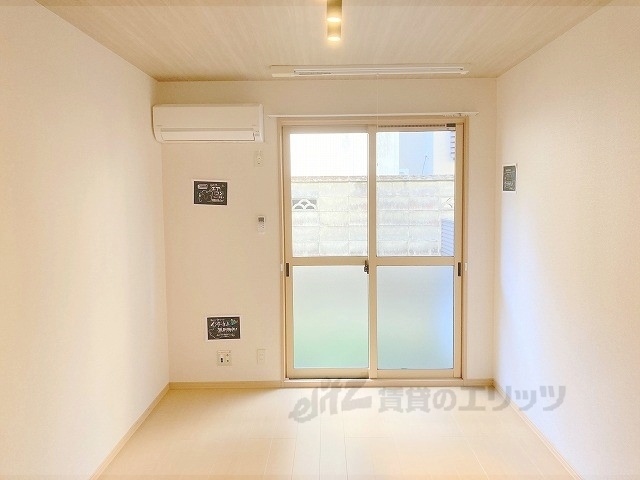 居室・リビング　洋室