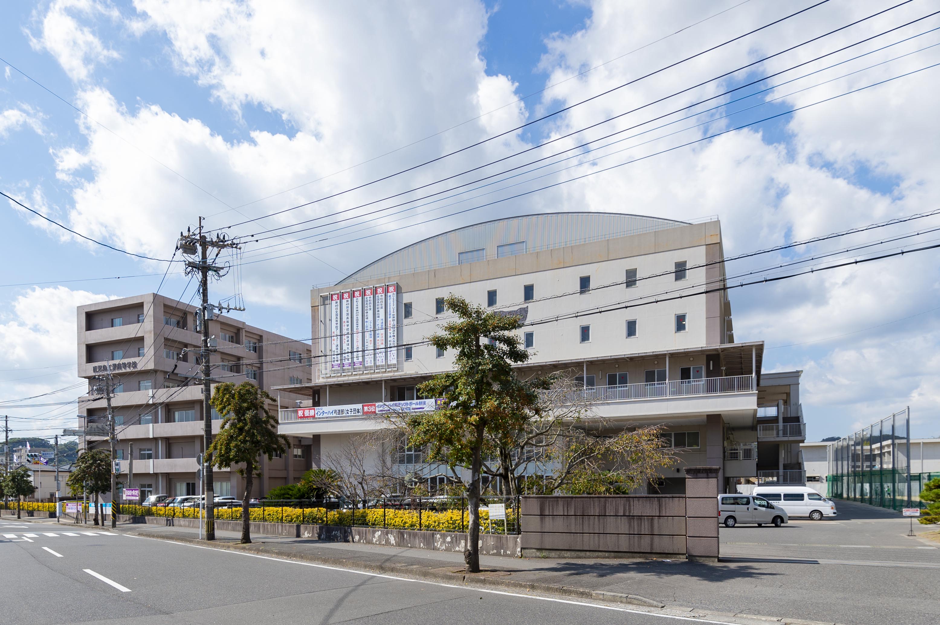 【鹿児島市冷水町のマンションの高校・高専】