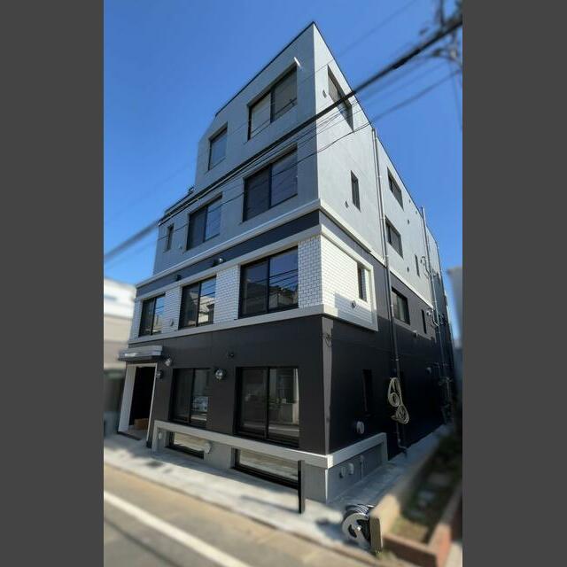 【品川区西品川のマンションの建物外観】