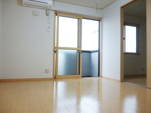 居室・リビング　７帖の広めＤＫ♪