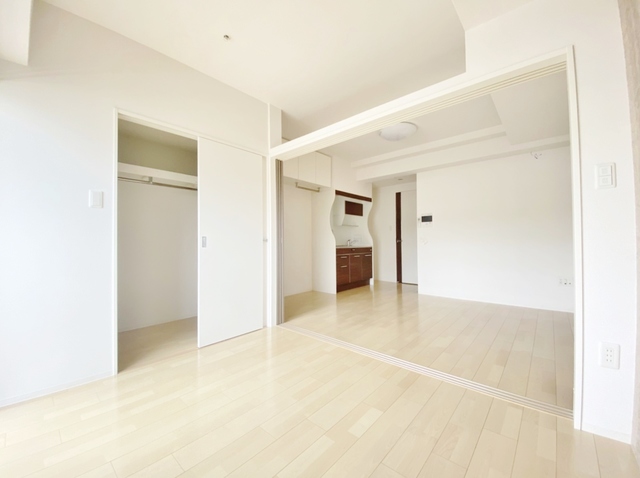 居室・リビング　フローリング・リビング