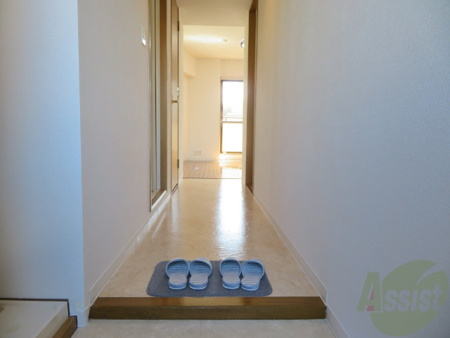 玄関　玄関から撮影致しました。イメージできますか？？