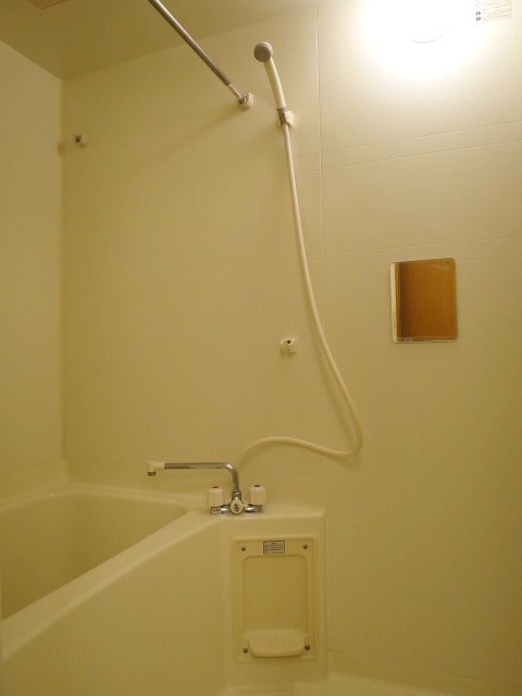 バス・シャワールーム　浴室
