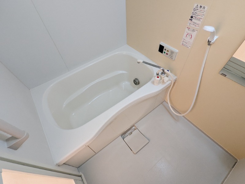 バス・シャワールーム　図面と現状に相違がある場合には現状を優先