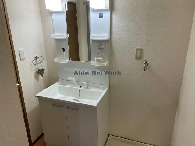 洗面設備　同型タイプ部屋