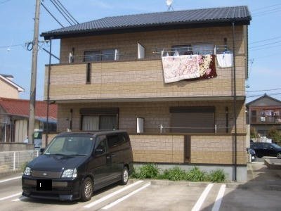 建物外観　外観は落ち着いています