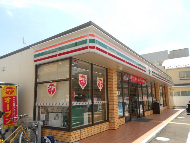 コンビニ　セブン－イレブン　川口芝西２丁目店（コンビニ）まで220m