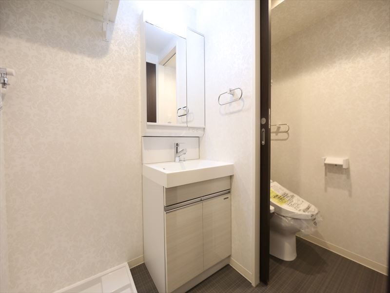 洗面設備　脱衣所　シャンプードレッサー