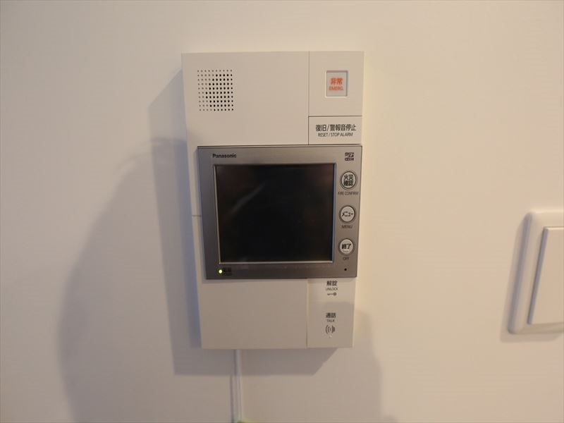 セキュリティ　セキュリティ　TVモニター付インターホン
