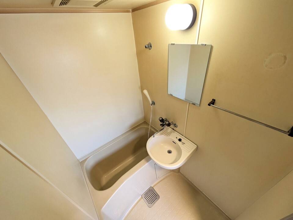 バス・シャワールーム　浴室