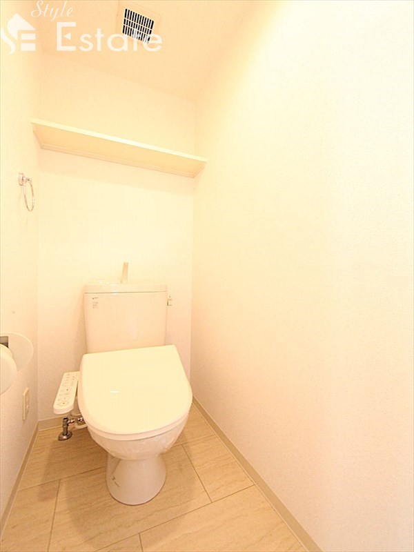 AHビルのトイレ写真