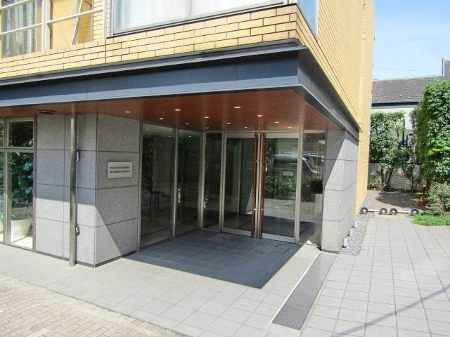 エントランス　★エントランス★