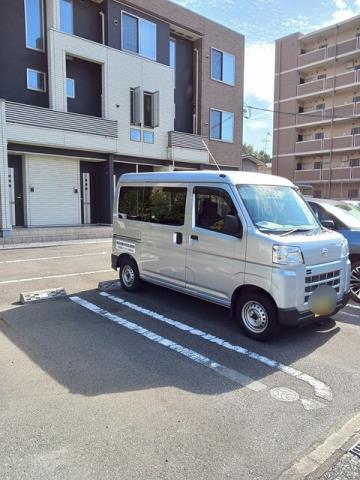 駐車場　駐車場