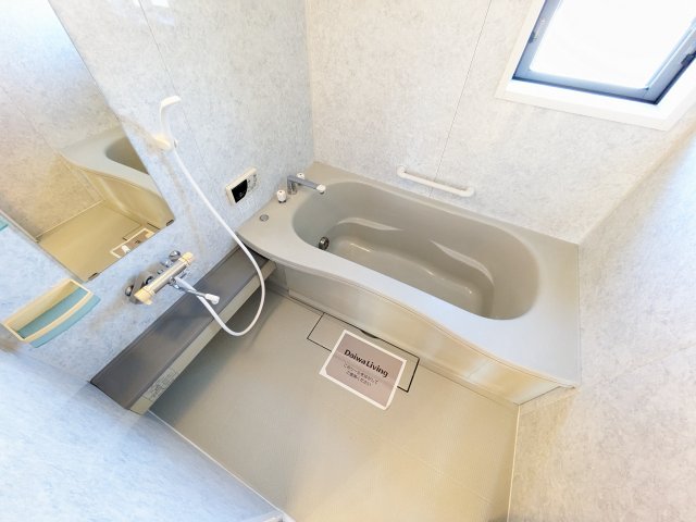 バス・シャワールーム　洋室