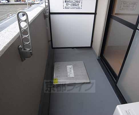 バルコニー　十分なスペースです・