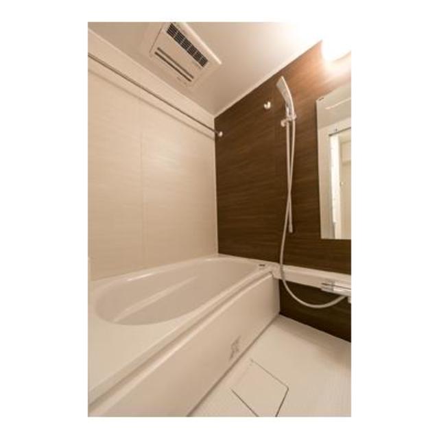 バス・シャワールーム　※写真は同タイプ住戸です。