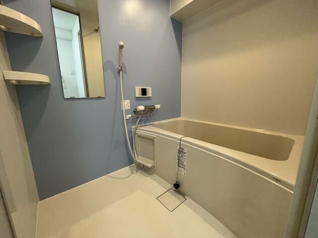 バス・シャワールーム　風呂