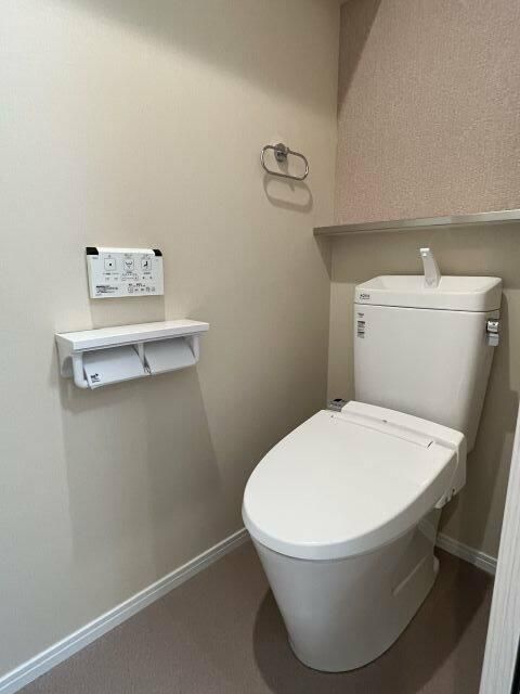 トイレ　シンプルで使いやすいトイレです