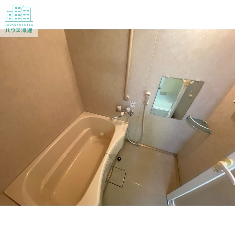 バス・シャワールーム　※別号室の写真になります。