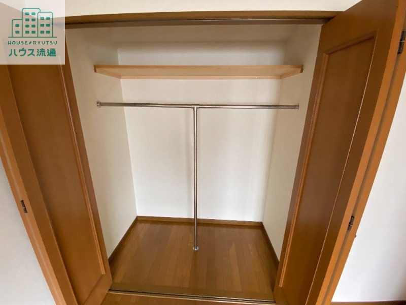 収納　※別号室の写真になります。