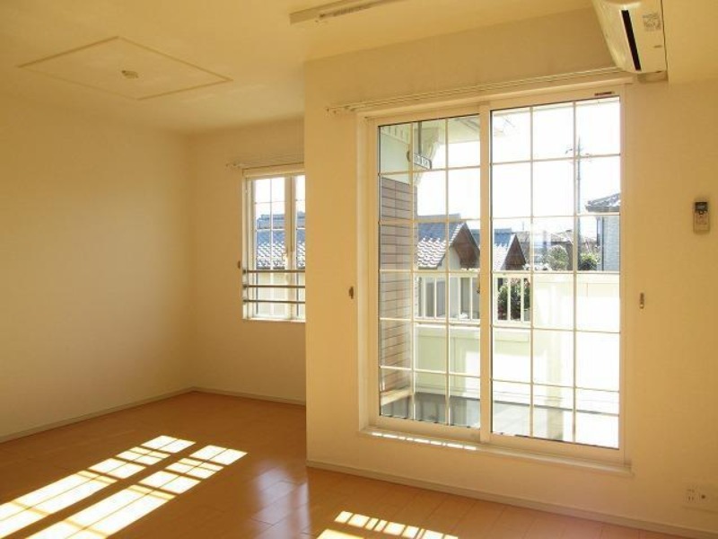 居室・リビング　図面と現状に相違がある場合には現状を優先