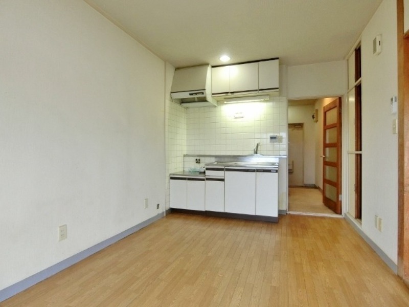 居室・リビング　図面と現状に相違がある場合には現状を優先