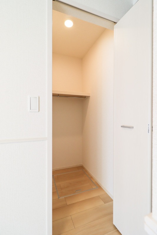 収納　図面と現状に相違がある場合には現状を優先