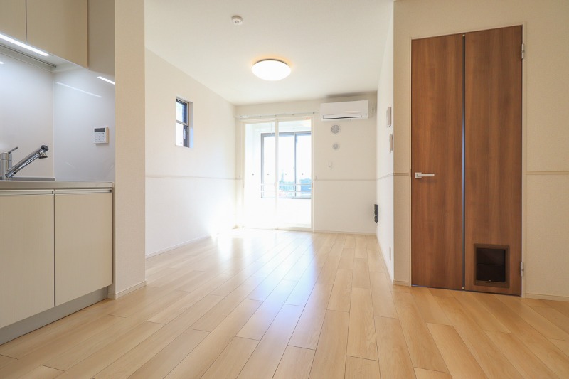 居室・リビング　図面と現状に相違がある場合には現状を優先