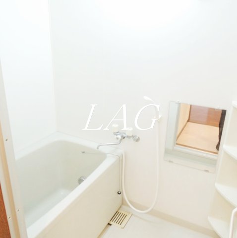 バス・シャワールーム　お風呂です。