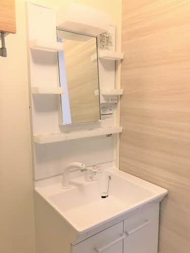 洗面設備　洗面化粧台